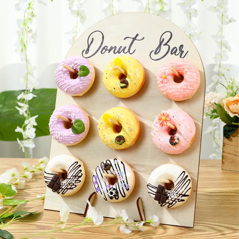 Présentoir à Donuts en Bois pour Mariage et Événements